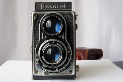 Meopta Flexaret III met Mirar f3,5/80mm lens with Prontor-S