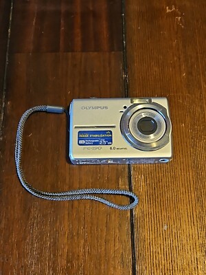Olympus FE-190 Digital Compact Camera | Read Description | Free