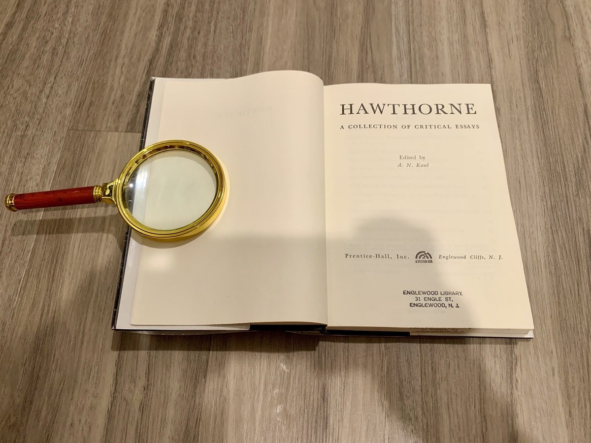 Hawthorne: A Collection of Critical Essays (Twentieth Century
