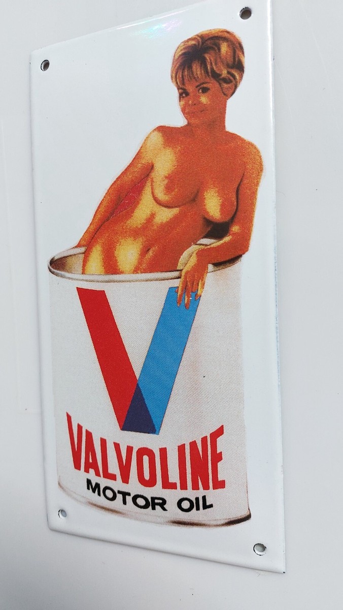 1x PINUP GIRL VALVOLINE MOTOR OIL PORCELAIN ENAMEL SIGN 10x20cm