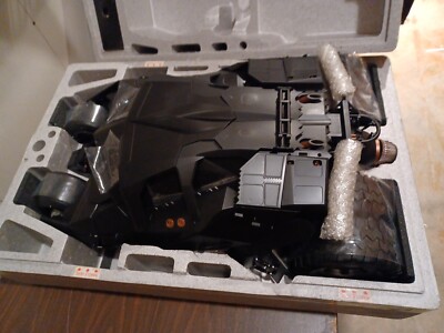 HOT TOYS MMS69 BATMAN DARK KNIGHT GIANT 1/6 Scale Tumbler