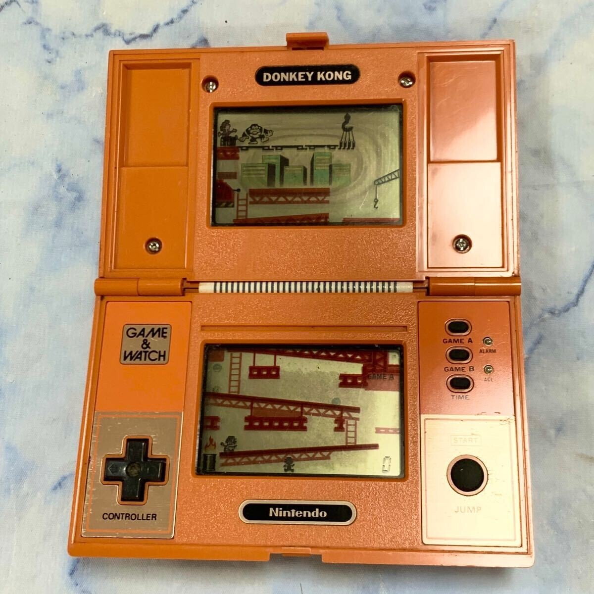 Nintendo Game and Watch DONKEY KONG Multi Screen Orange USED