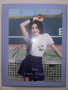 Yes I am Jihyo | eBay