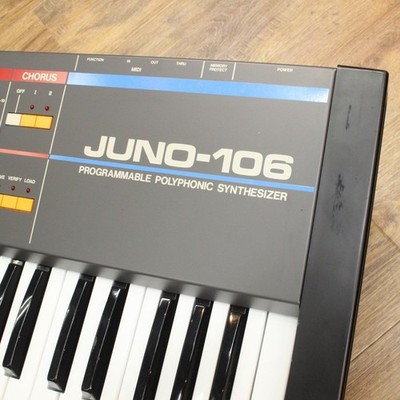 Roland Juno-106 Vintage Analog Synthesizer 61-Key 6-Voice DCO MIDI