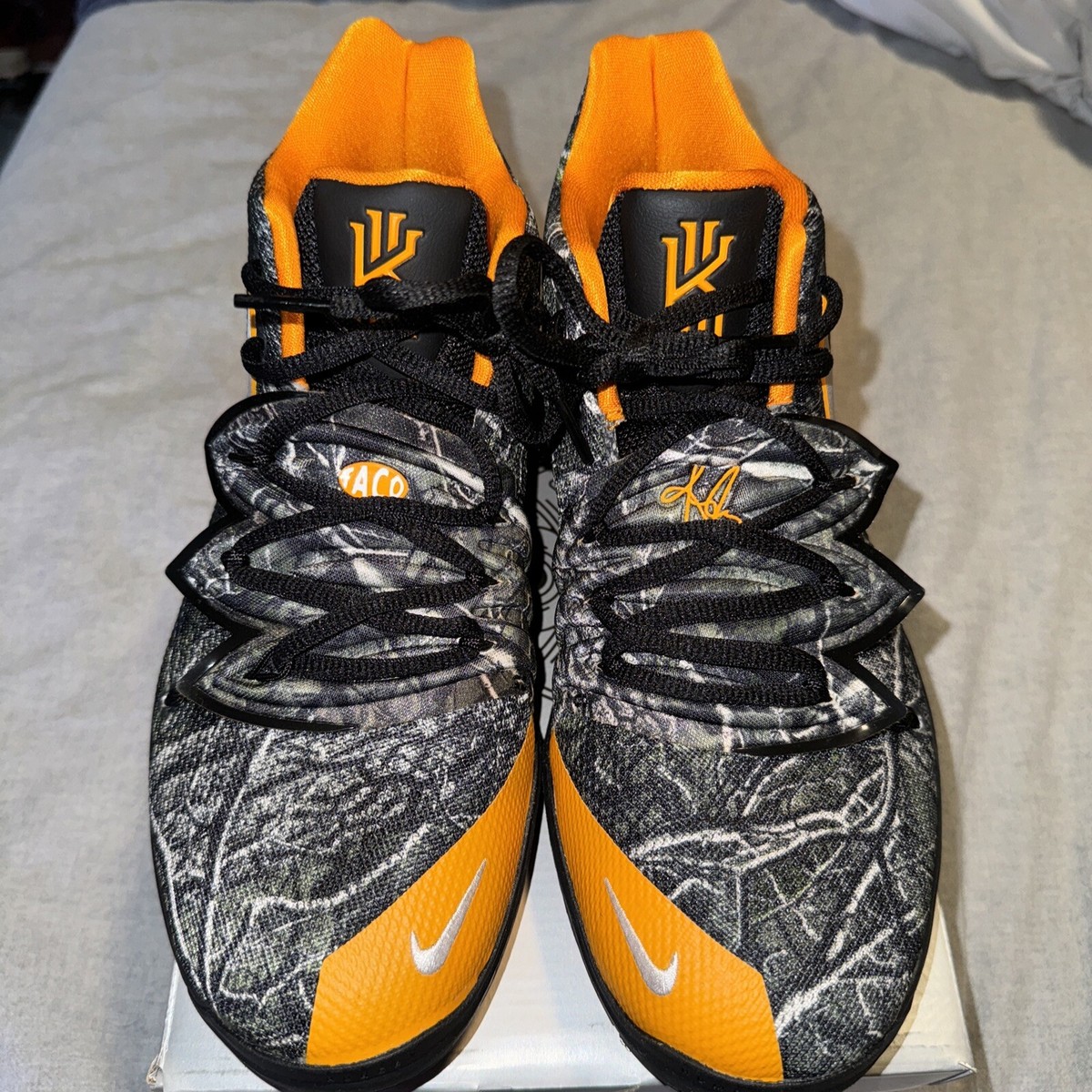 Nike Kyrie 5 Taco PE size 7.5. Tree Camo Orange Reflective. QS