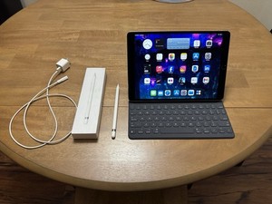 iPad Pro with Keyboard and Pencil | eBay