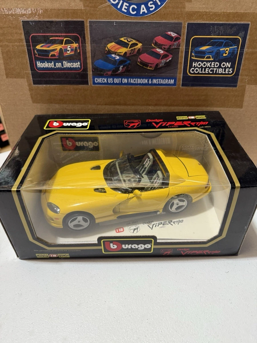 Maisto Dodge Viper RT/10 Contemporary Manufacture Diecast Cars