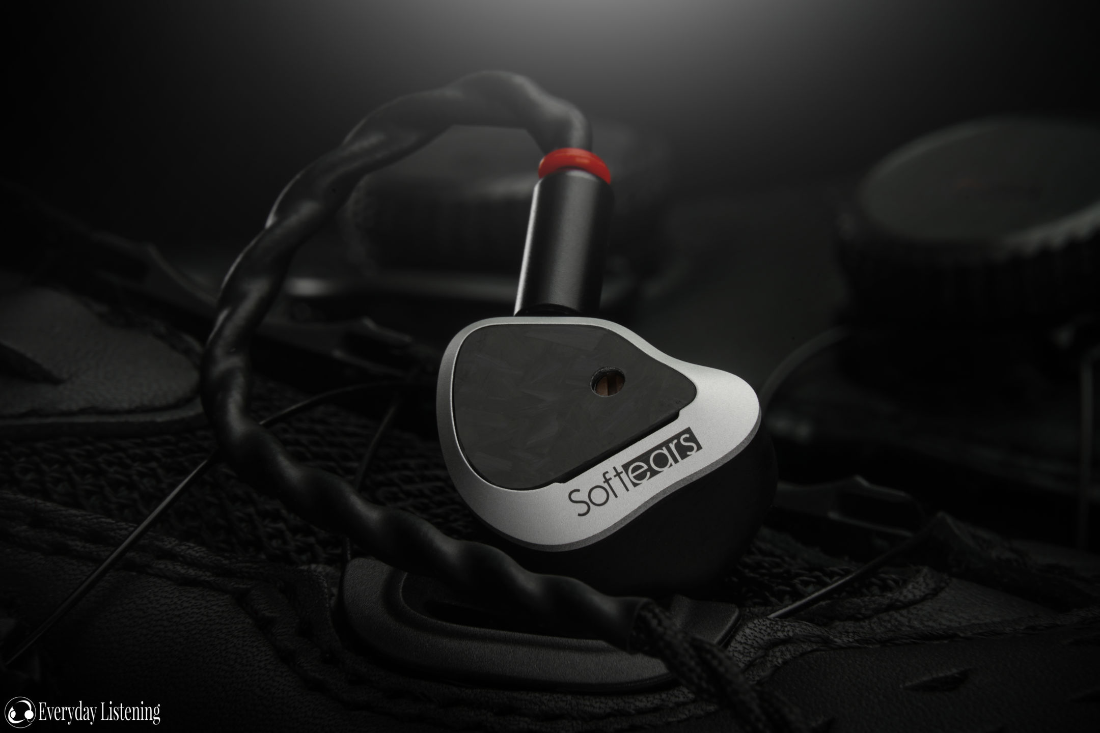 Softears Volume S Review – Best of Both Worlds – Everyday Listening