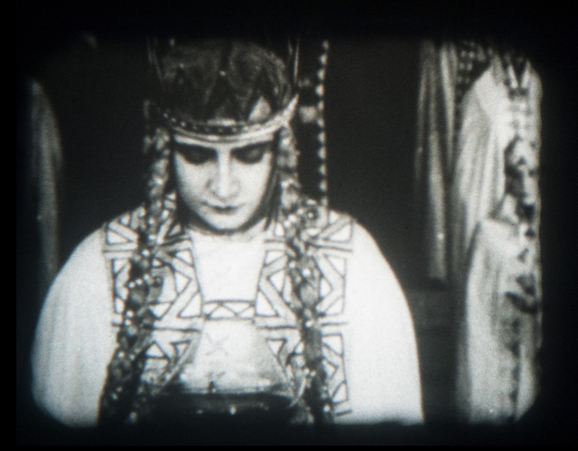 1924 – Super8 『ニーベルンゲン 第一部 ジークフリート』 (フリッツ