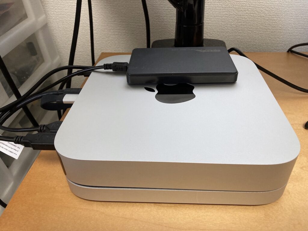 Mac mini(M1)に最適！ Satechi USB-C スタンドハブをレビュー - ま