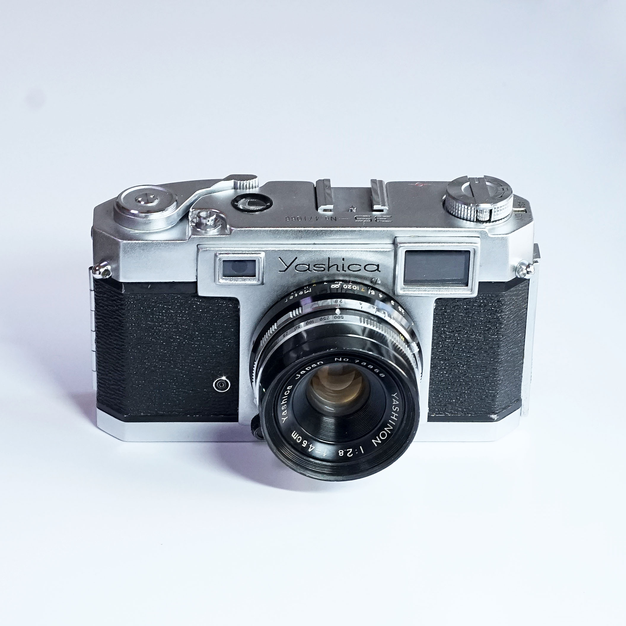 YASHICA 35 ¥9,800（中古 フィルムカメラ 35mm レンジファインダー