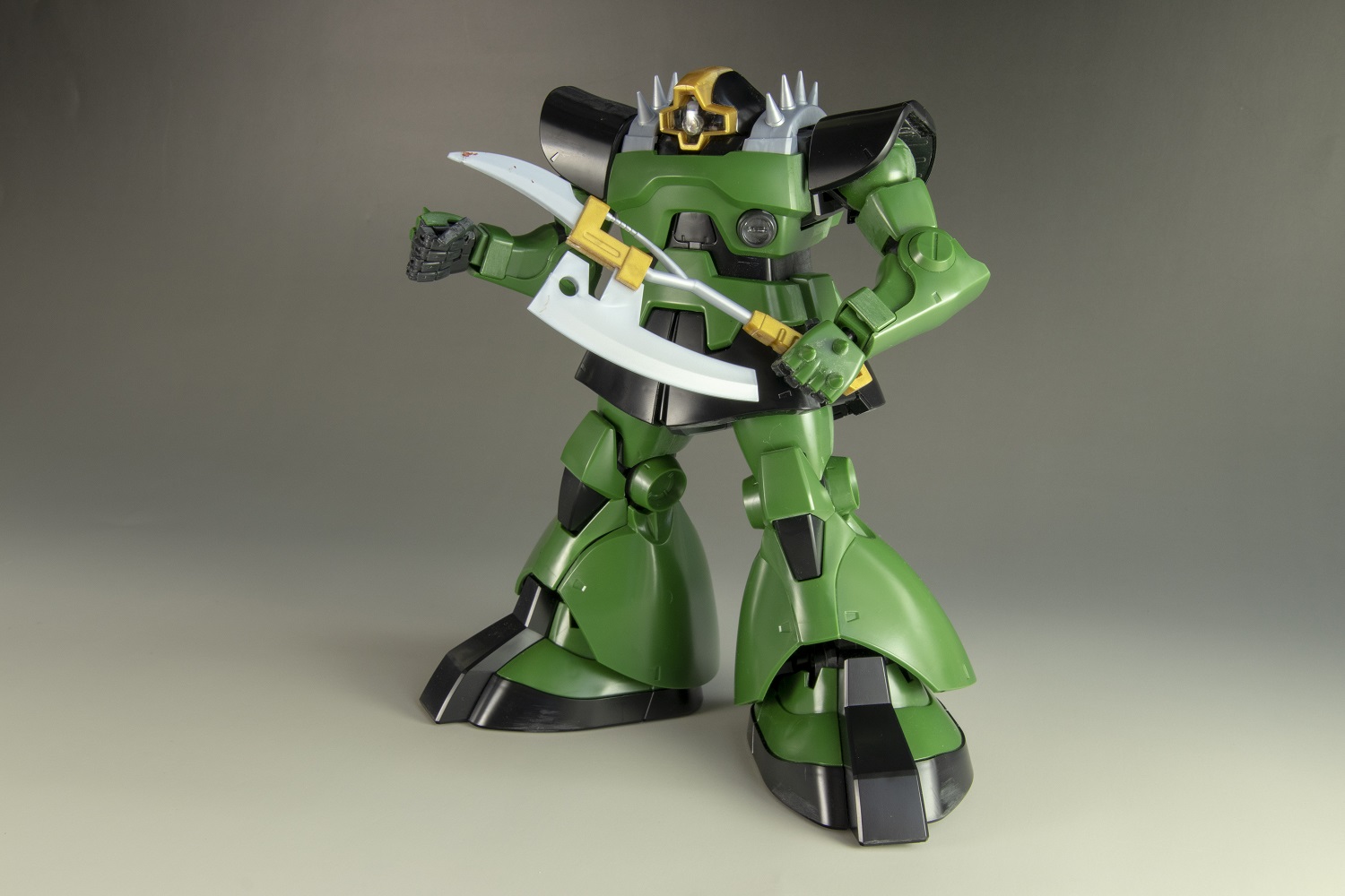 MG ドズル・サビ専用ザクII 【素組編】 – MASTER GRADE CLUB
