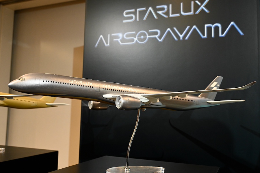A350-1000特別塗装機「AIRSORAYAMA」発表 スターラックス航空、空山