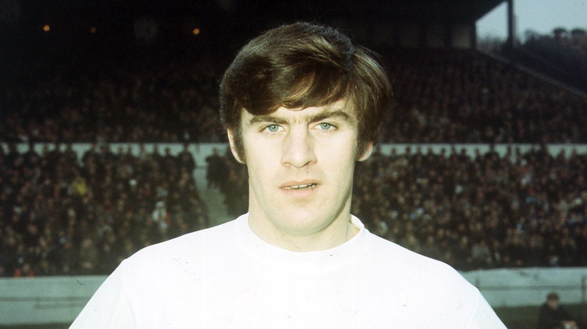National media pay touching tributes to Leeds United icon and 'man