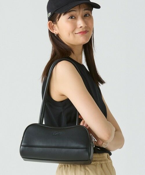 セール】 ローラレザーショルダーバッグ （ショルダーバッグ