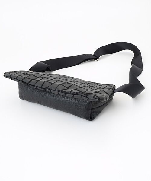 ボディバッグ/S （ショルダーバッグ）｜maison de F / メゾンドエフ