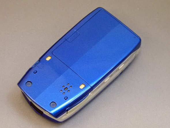 海外で通話もiモードもできる初めてのFOMA「N900iG」：懐かしの