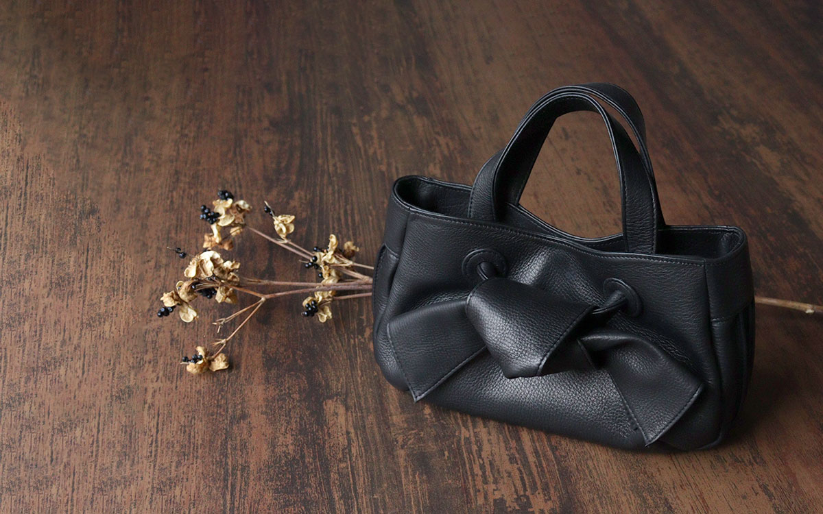 VIA DOAN ヴィア ドアン 牛革 本革 リボン ジルダ トートバッグ A4 リボン VIA DOAN(ヴィアドアン)ZILDA(ジルダ