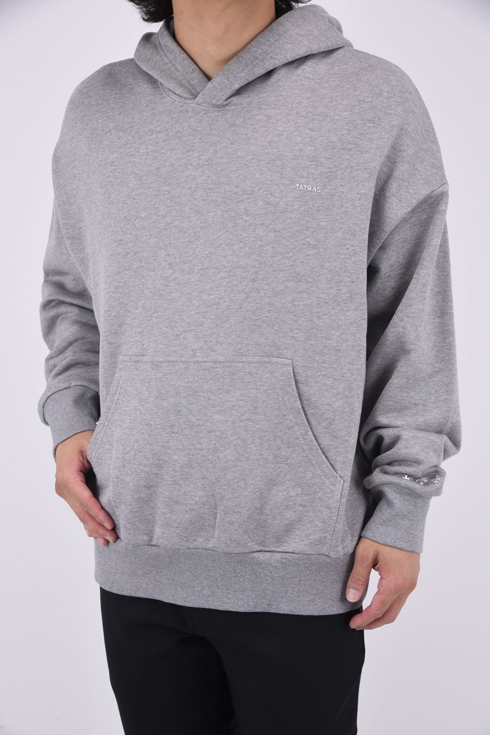 TATRAS - AGUILA （アギラ） / ロゴ プルオーバー パーカー (グレー