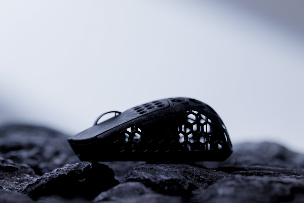 ゲーミングマウス USB-C＋USB-A対応 M5 AIR ブラック M5-AIR-BL ［光学