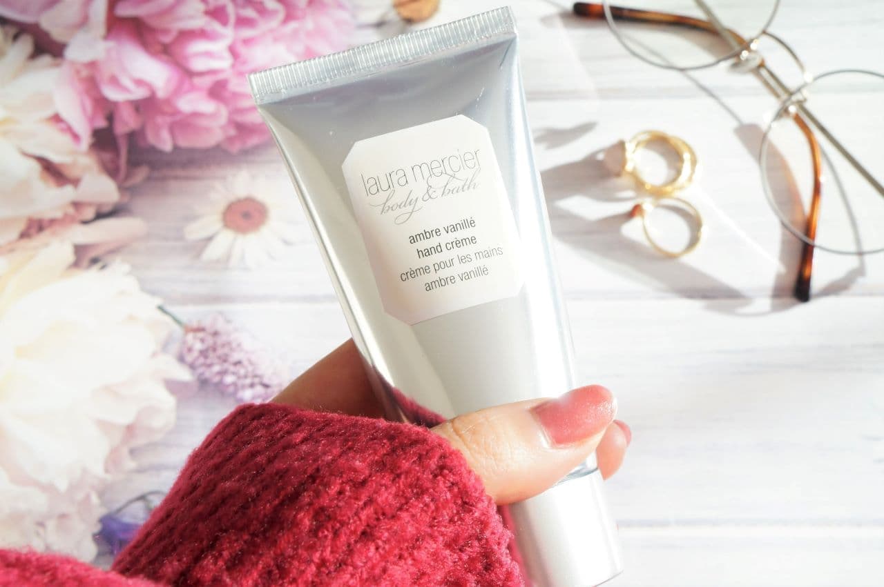レビュー】ローラメルシエ「ハンドクリーム アンバーバニラ」甘く濃厚