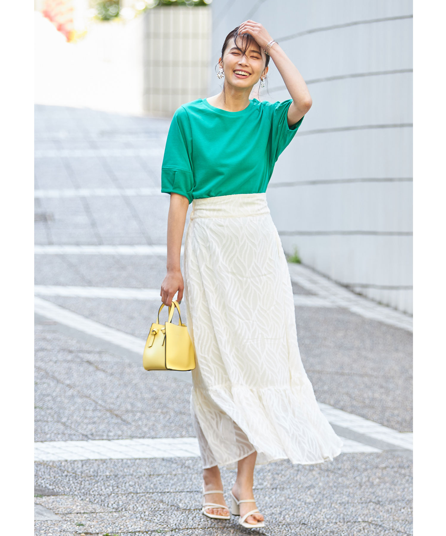 カラーフレアパンツ