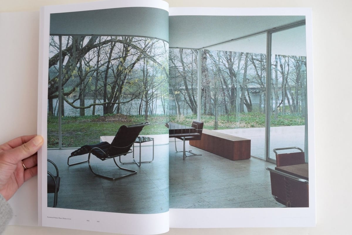 Mies van der Rohe / Photographs by Yoshihiko Ue