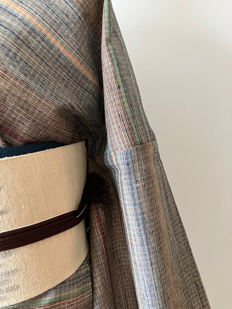 希少】郡上紬 着物 多色縞模様 正絹 手織り カジュアル普段着 サイズ