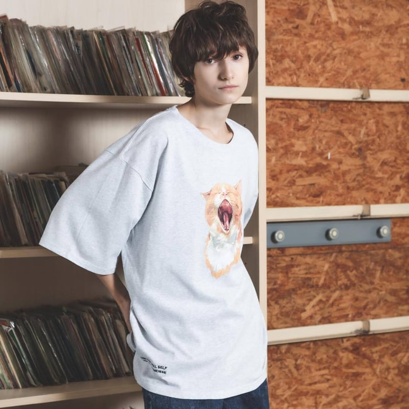 Neko Tee （Akubi）-ホワイト | harapeco Store