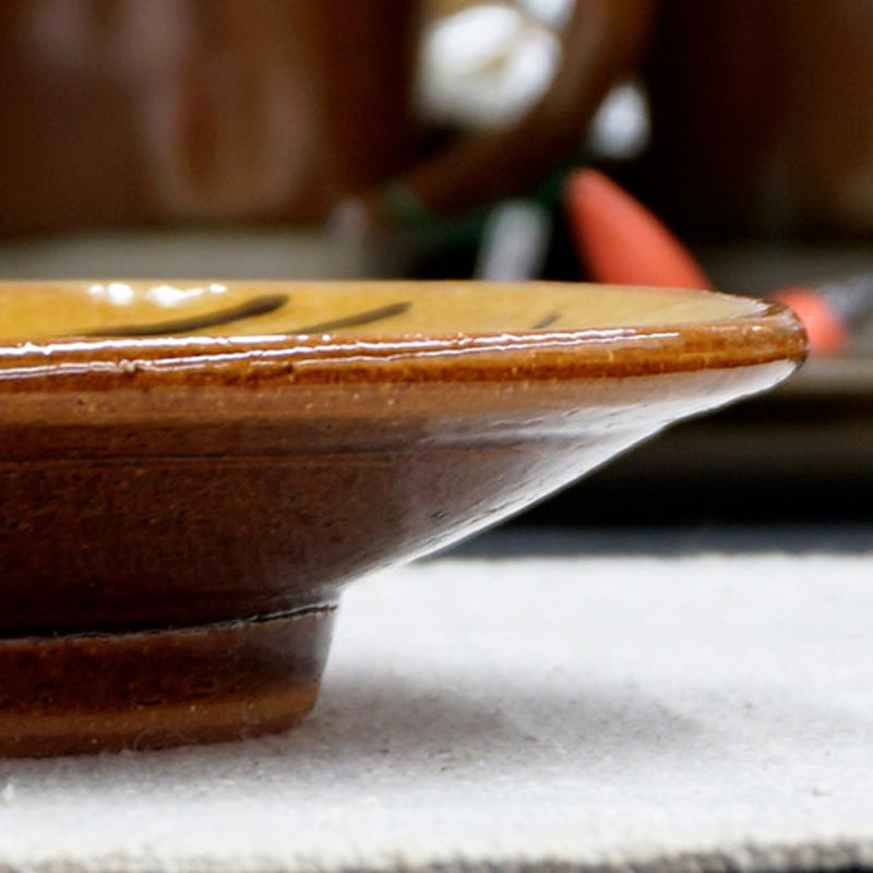 和食器 布志名焼 湯町窯 中皿 15cm 浪紋濃茶 黄釉 | うつわの店