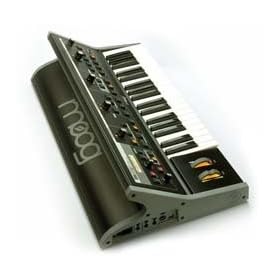 Dave Smith Instruments TETRA - 4ボイス/4マルチティンバル・アナログ