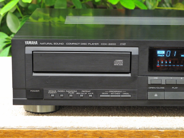 Yamaha CDX-2200 CDプレーヤー CDX-2200