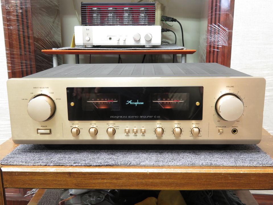 E-213 Accuphase - 中古オーディオ 高価買取・販売 ハイファイ堂