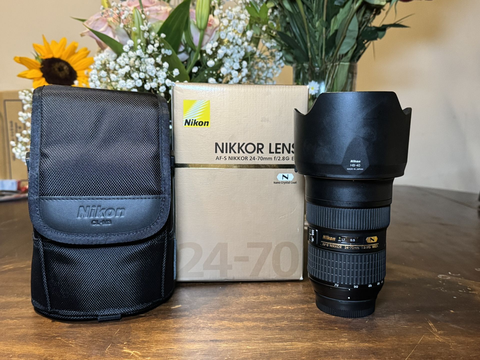 NIKON Af-s nikkor 24-70mm 1:2.8GNikon AF S Nikkor 24 70mm f/2.8G