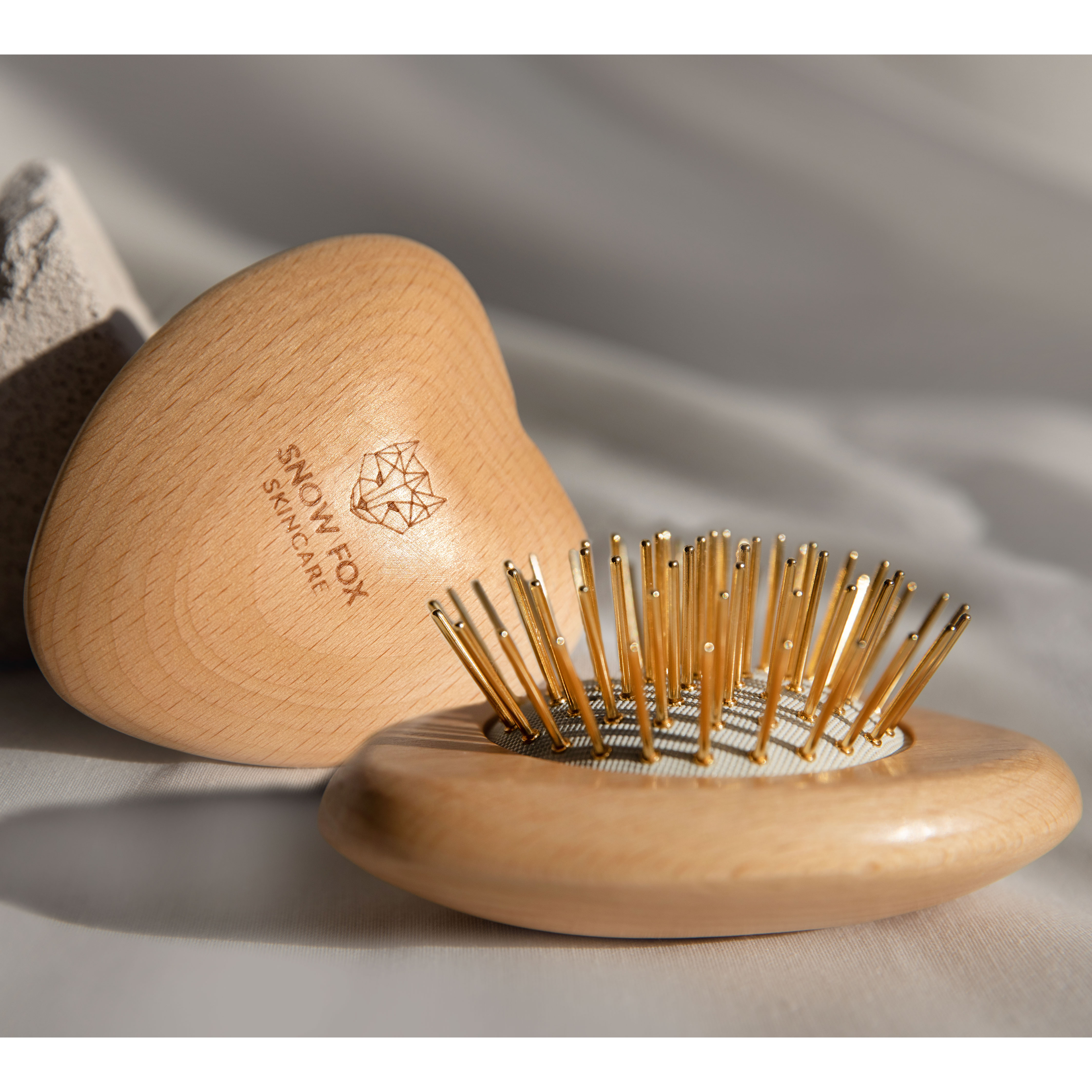 プレミアム FOX カッサ ウッド ミニハート ヘアブラシ | SNOW FOX