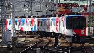 近鉄 大阪・関西万博ラッピングトレイン 運転」の投稿写真（1枚目