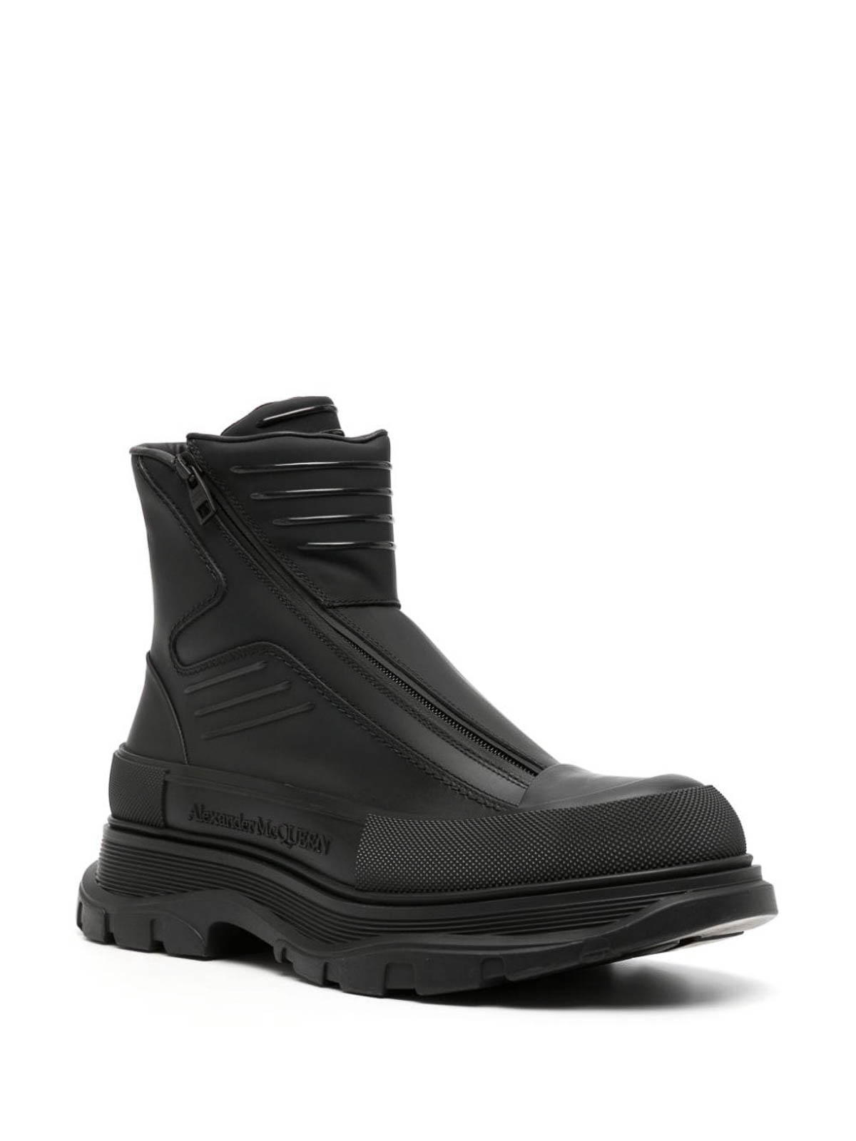 Alexander Mcqueen Tread slick leather ankle boots|757712WHYKF1000