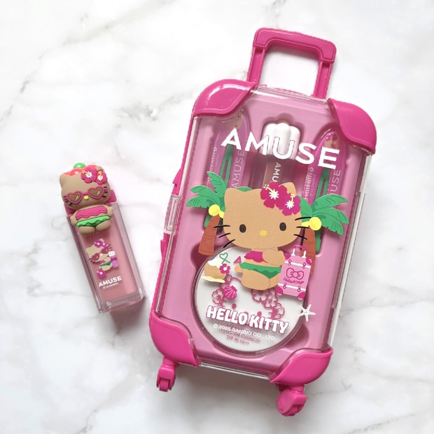 アミューズ×日焼けハローキティ】イエベ向け限定コスメをレビュー