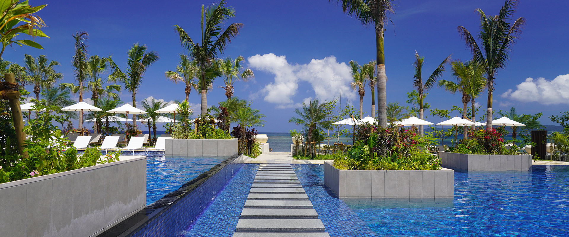 高級ホテル・高級旅館 KNTハイクラス Blue Planet【国内宿泊予約