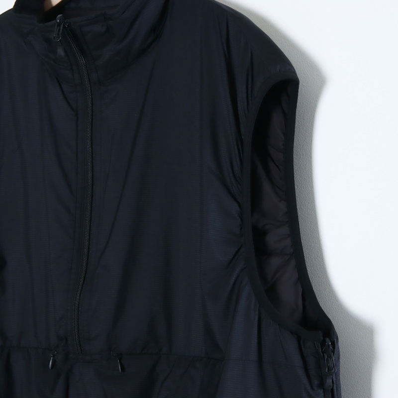 DAIWA PIER39 (ダイワピア39) TECH REVERSIBLE PULLOVER PUFF VEST