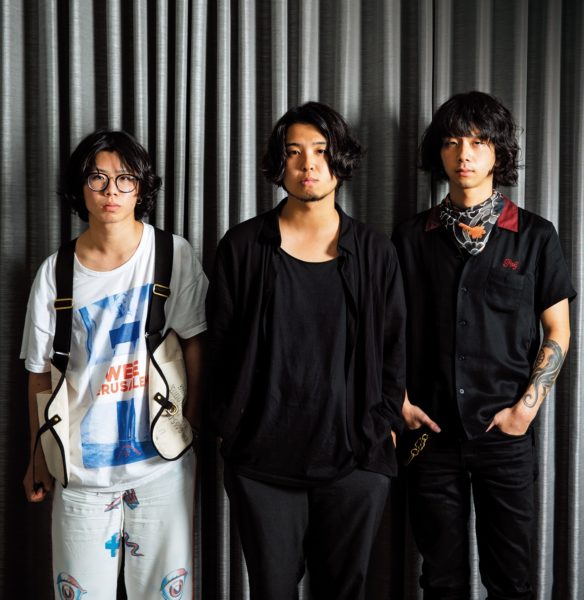 ブレイク間違いなし！ SIX LOUNGEがカバーした名曲とは