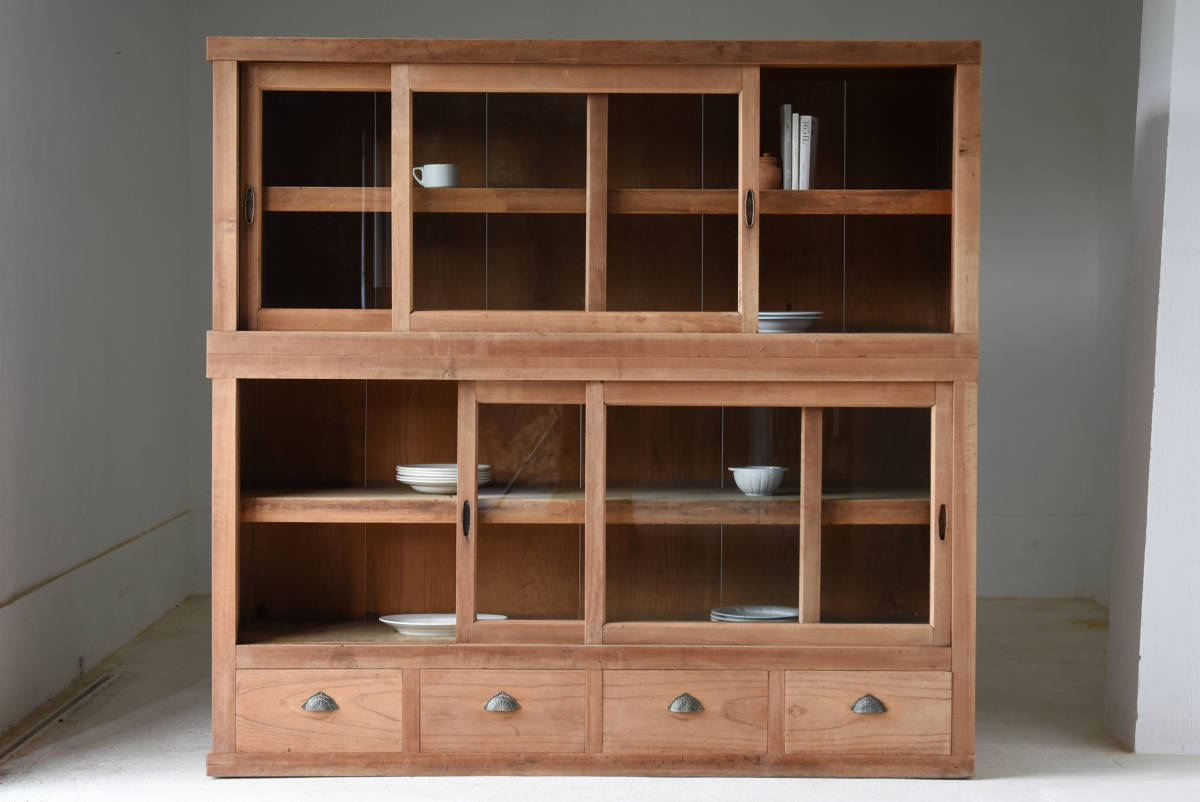 古い木製 ゆらゆらガラス 本棚 食器棚 収納棚 水屋箪笥 古家具 レトロ