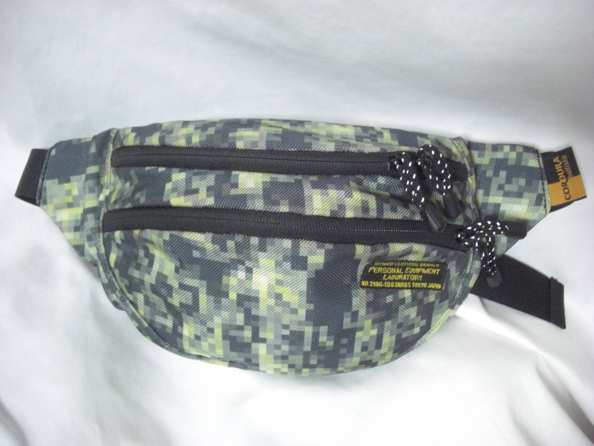 NITRAID 美品 NITRAID モザイクリアルウィード MESSENGER BAG