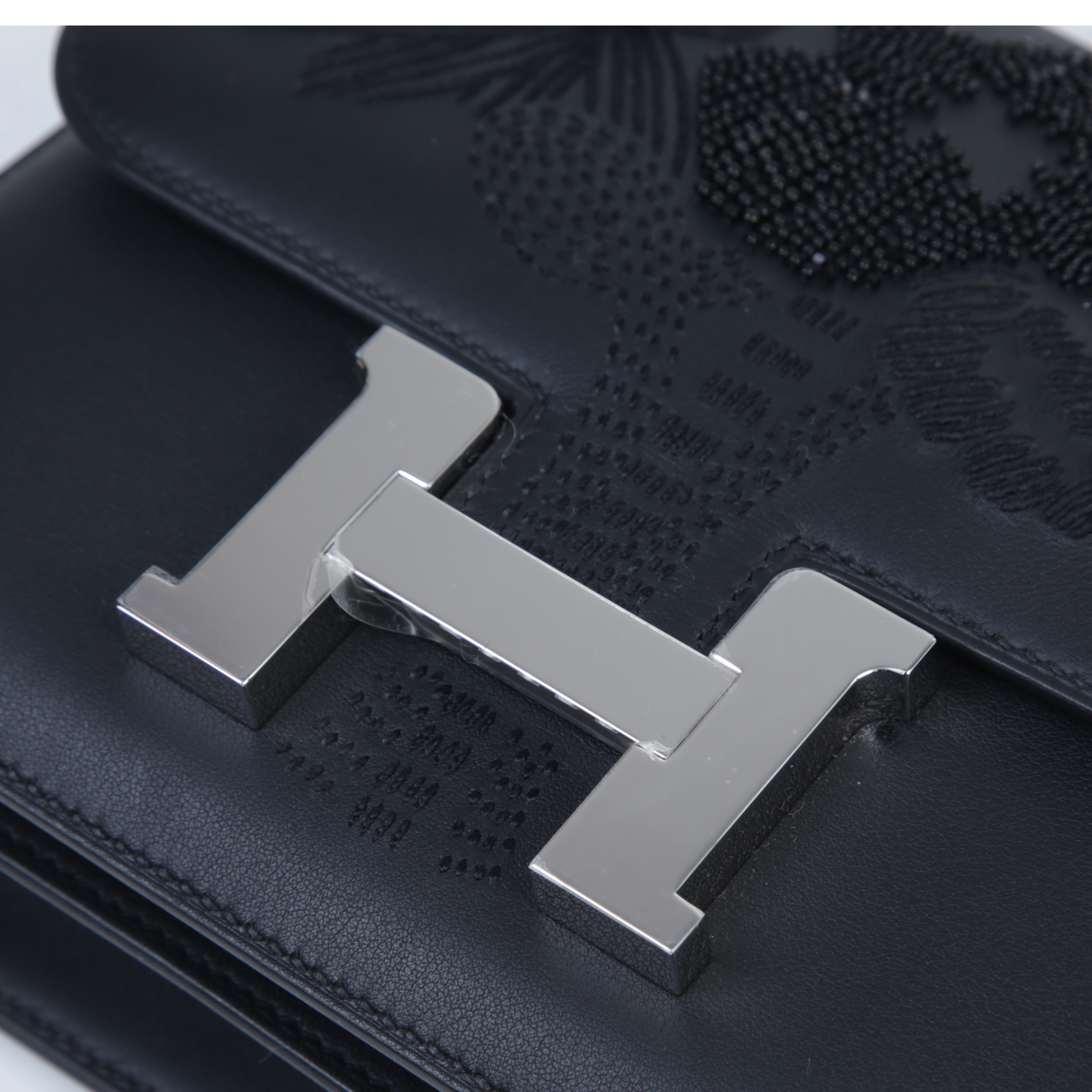 Brand New ( Rank N ) HERMÈS Constance Mini dancing flowers Black