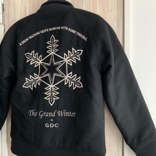 GDC - GDC 雪印 スタジャン ブラックの通販 by my treasures｜ジー