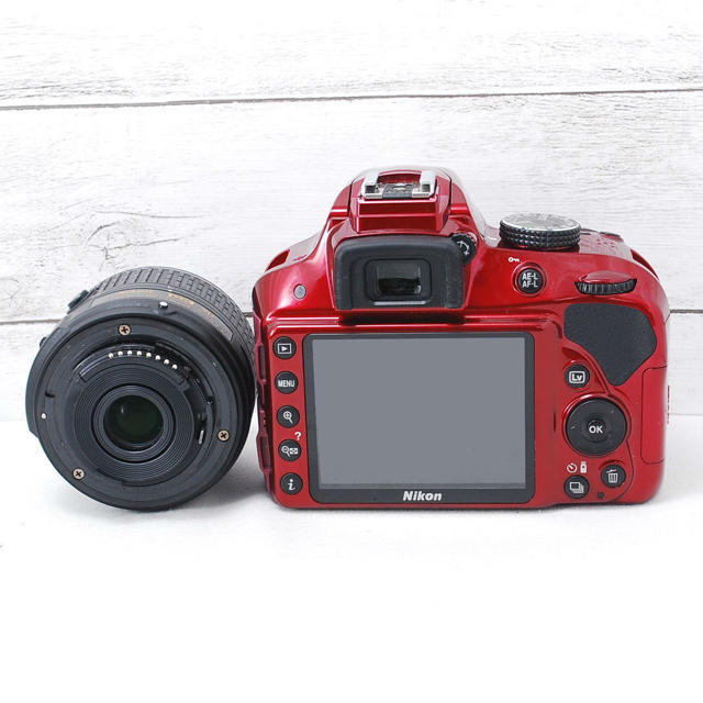 ❤️希少レッドカラー❤️スマホ転送❤️Nikon D3300 カメラ