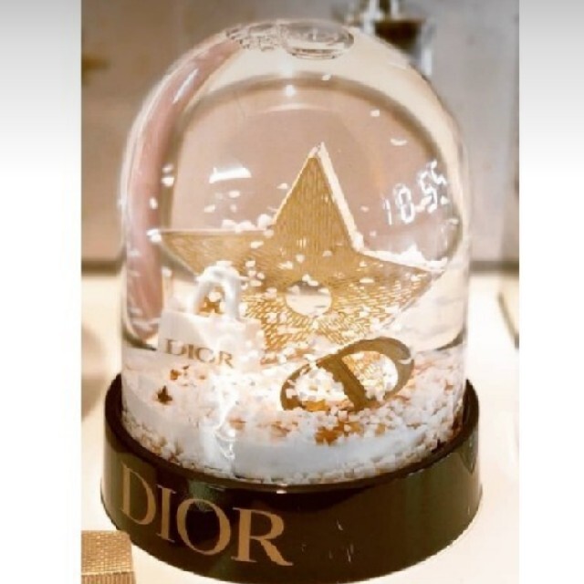 Dior - Dior スノードームの通販 by JELLY｜ディオールならラクマ