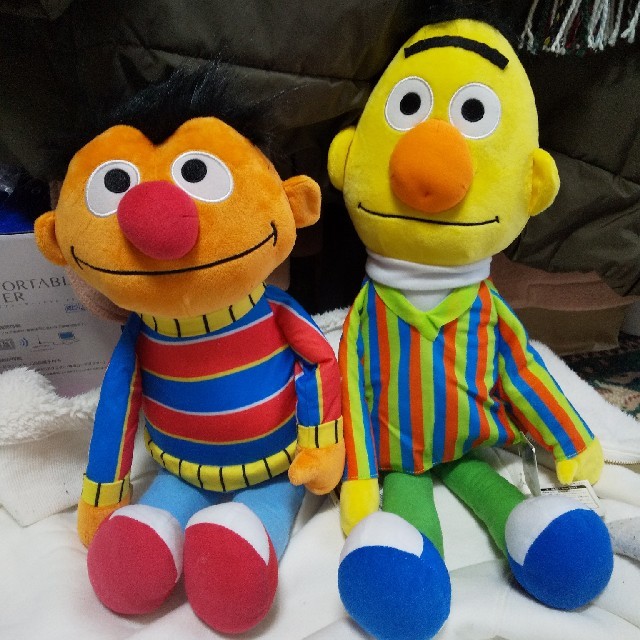 USJ - セサミストリート アーニーとバートのBIGぬいぐるみの通販 by
