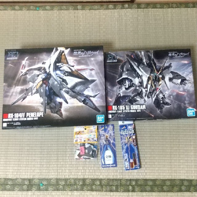BANDAI - HG 1/144 Ξ（クスィー）ガンダム HG 1/144 ペーネロペー