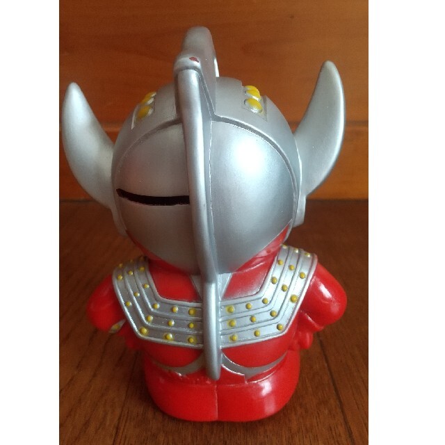 ウルトラマンタロウソフビ貯金箱の通販 by めめ's shop｜ラクマ